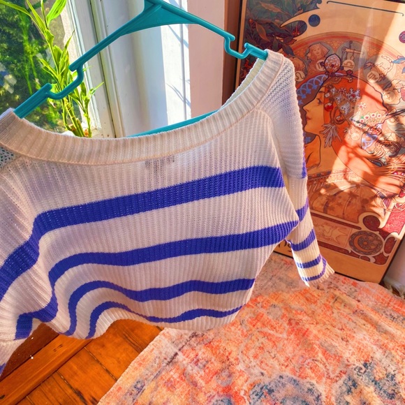 Periwinkle Blue Cozy Off The Shoulder V Neck Woven Knit Striped White Sweater - Picture 10 of 11